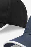 Herringbone design. one size. B6 604 1503 5 7 BaSIc cap 100% cotton.