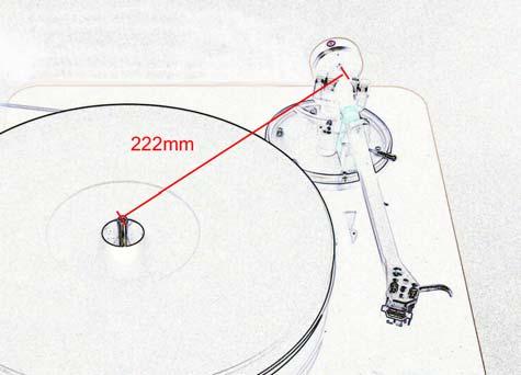 Now you can While holding the unit you can adjust the tonearm height (VTA = vertikal tracking angle) when you have a cartridge mounted.