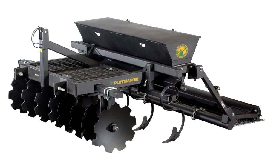 the same time or individually) Color Black PM 601 PLOTMASTER 600 6 Tractor Model standard 3 Point hook up Characteristics: Front Disk Gang, Rear