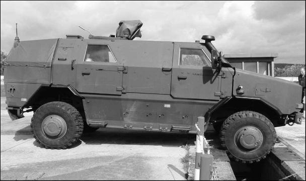 Merhoff & Helbig Figure 2. Dingo 2 vehicle.