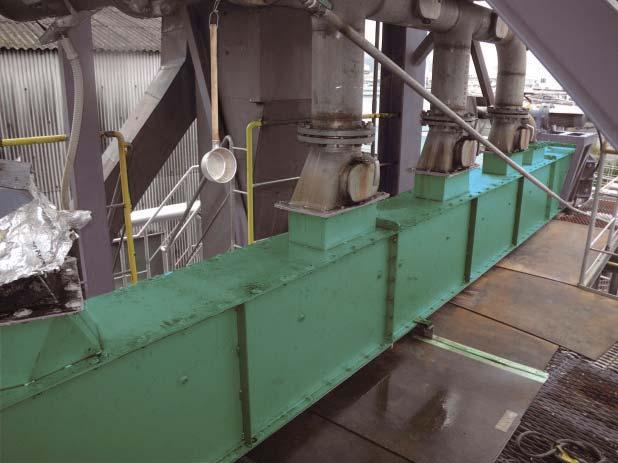 Flow Conveyors Chain runs in a sealed case