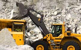 Optimize your wheel loader Selection of Volvo optional equipment Boom Suspension System (BSS) TThe Boom Suspension System