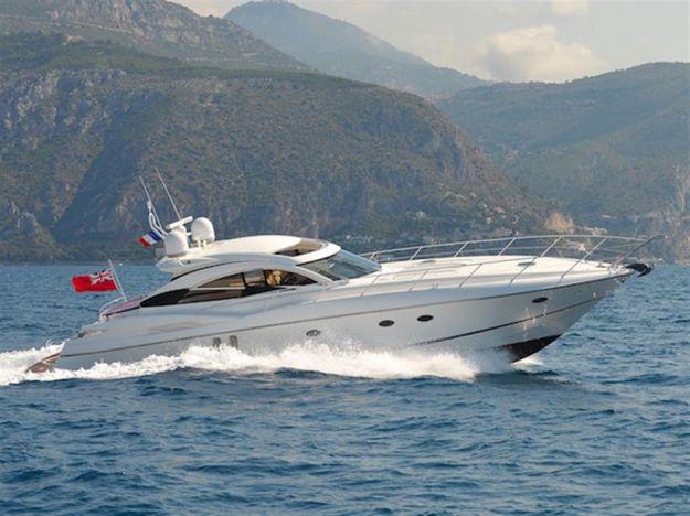 (8 MPH) Our experienced yacht broker, Andrey Shestakov, will help you choose and buy a yacht that best suits your needs CHEVAL BLANC SUNSEEKER from our catalogue.