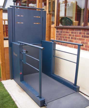 Step Lifts Step Lifts have been developed as a relatively low cost option to give wheelchair users easy access where difficulties exist due to a change in level or the presence of steps.