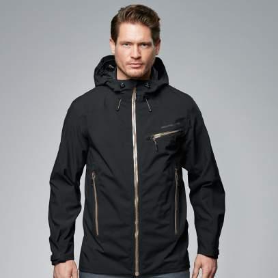 Essential Collection [ 2 ] Men s all-weather jacket. Entirely wind- and waterproof.