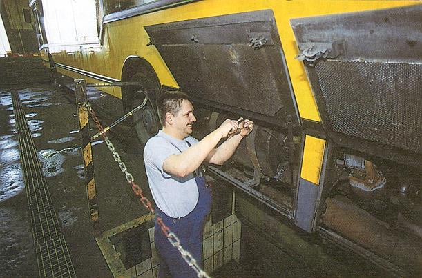 By the end of 1999, BVG had retrofitted 126 city buses. By the end of 2002, 1.000 of its total 1.350 buses were retrofitted with this system.