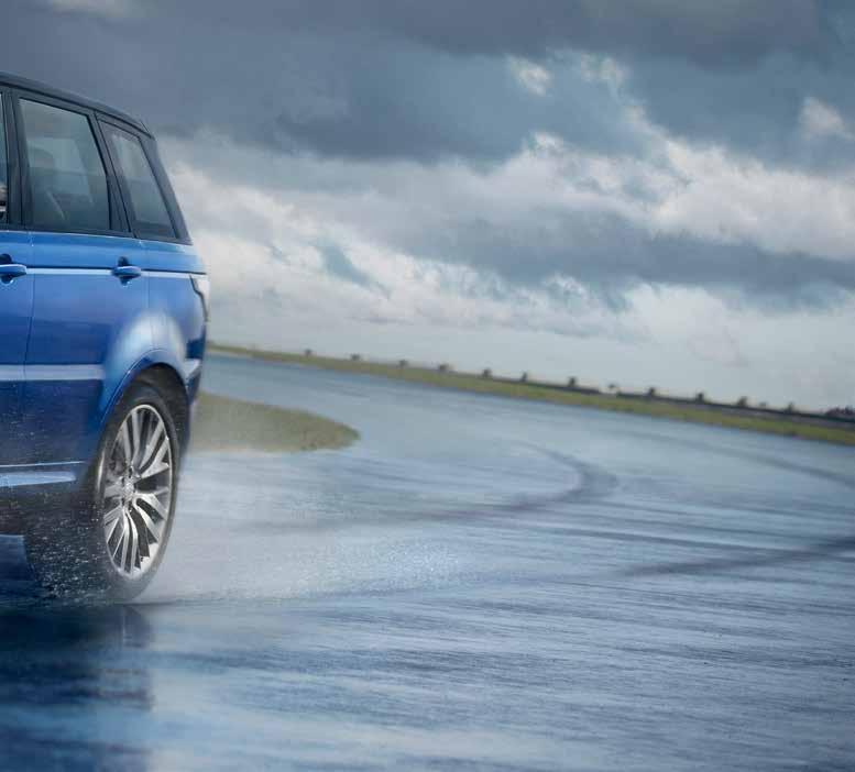 RANGE ROVER SPORT CONTENTS CARRYING AND TOWING 2 Molded to your personal tastes. EXTERIOR 8 Choose from a range of striking designs.