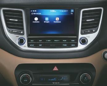 Smart Infotainment System Apple CarPlay