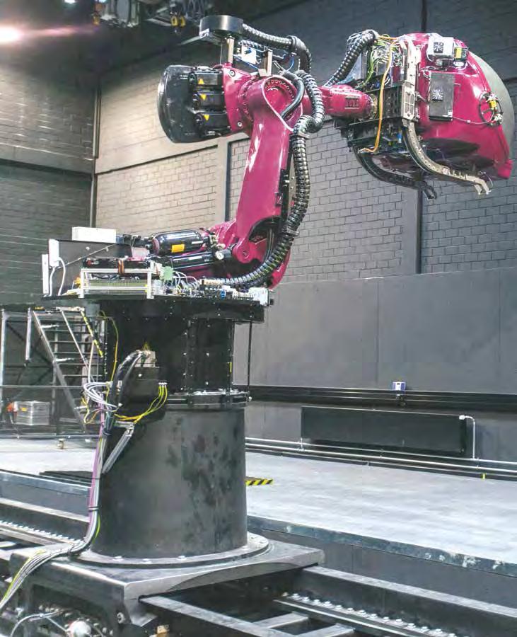 In order to provide the end customer in the automotive industry with maximum flexibility, the production facilities are