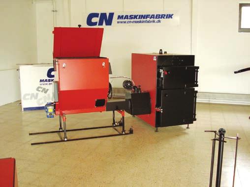 CN 25 BOILER fitted with CN 400 STOKER Modulated operation (patent applied for) with a sliding adjustment of the fuel and air feed allows manual stoking.