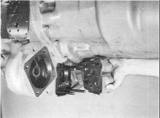 Figure 8 Remove pump adaptor bolts