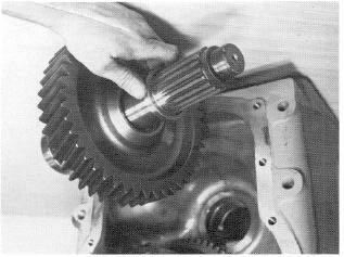 Figure 117 Press output gear on output shaft.