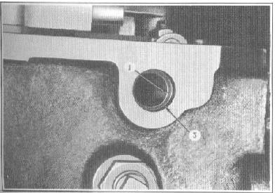 AUTOMATIC TRANSMISSION 37 INSTALLATION 1. Install a new seal in case counterbore (2), Figure 52, with the numbered face toward the outside of case. 9. Lower car. 10.