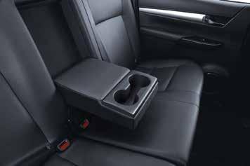 Rear Seats Centre Armrest [G variants only] A rear centre armrest with cup holders