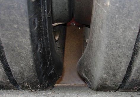 If checking tires after operation, compare the inflation pressure of all tires to ensure that they are within 2-3 pounds of each other across the axle.