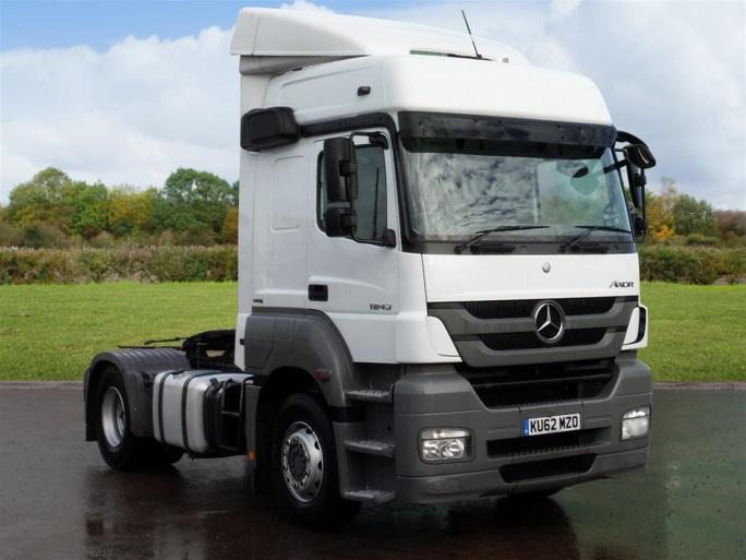 Actros 1844 4x2 Tractor Unit