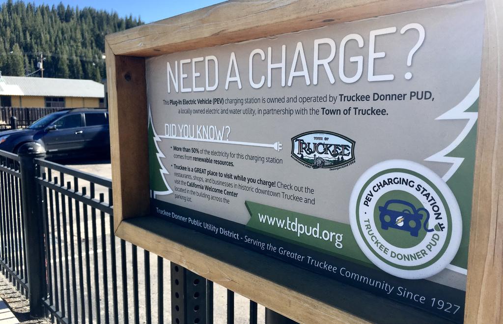 Tahoe-Truckee Local Government PEV Toolkit May 2017 4.