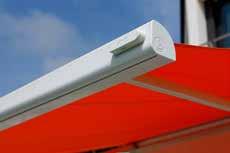 With no wires to connect, the Eolis installs quickly and automatically retracts your awning when