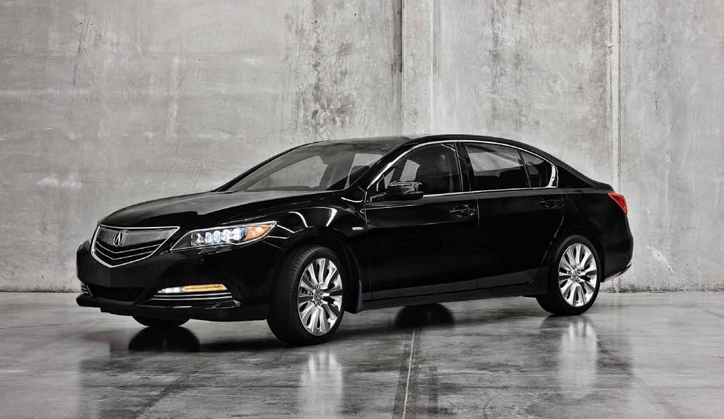 Even when they are not illuminated, Acura Jewel Eye LED headlights give the RLX a sophisticated, gem-like appearance.