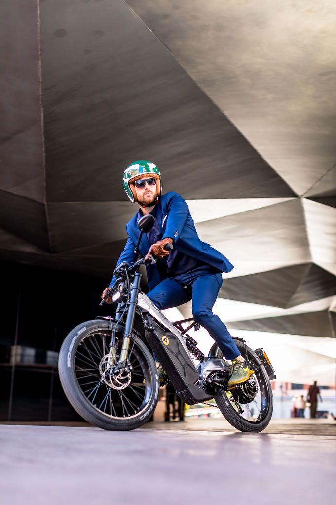ALBERO: THE CONCEPT Albero: the Moto-Bike urbanite Encouraged by the excellent result that the Moto-Bike achieved in the off-road market by the launch of Brinco - the first model of the Bultaco New