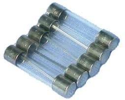 5 fuses per pack. Fit in fuse holder series 2010, 2011 and 2013.