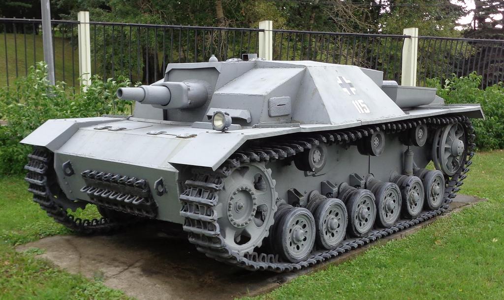 The vehicle is made on base of original Stug III ausf B hull, with hatches, loops wheels from other vehicle and upper structure from a Panzer III PzKpfw.