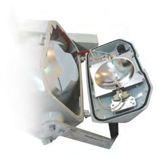 Dimensions Maintenance Dimensions in mm 484 361 FLOODLIGHTING 541 622 Mounting: Stirrup mounted using M20 fixing Stirrup adjustment +/- 140º No baffle in extra narrow version 360 Weight: 15kg.
