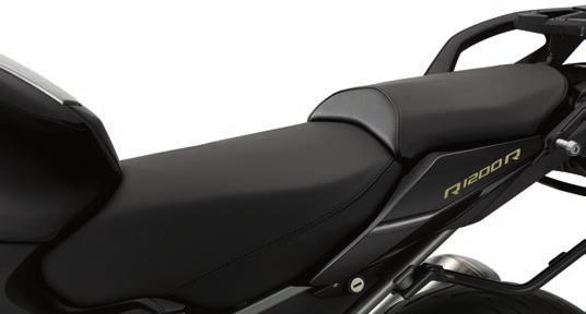 Clear Sport windshield (o) Sport windshield, tinted (o) High windshield, clear (+) Windshield bracket Sport rider seat, Black The high and narrow