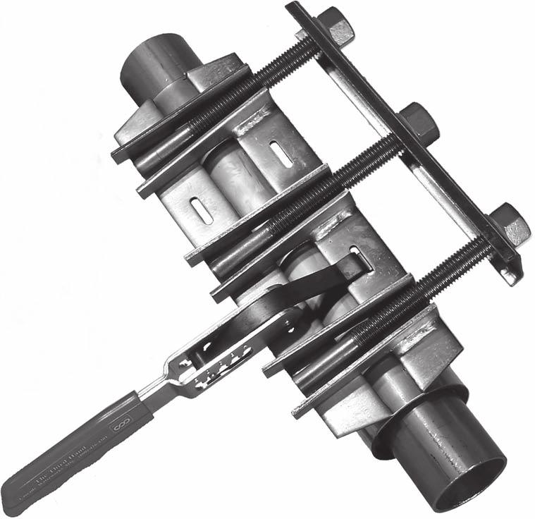 THE THIRD HAND THE REPAIR CLAMP TOOL FEATURES & BENEFITS Easier to attach Repair Clamps to pipe (especially smaller Pipe ODs) Safely attach Repair Clamps to Pipe Clamp is held in place while the nuts