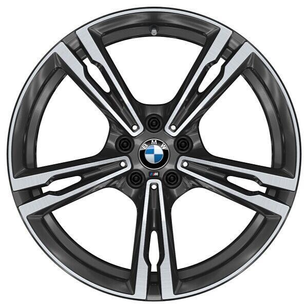 Wheels 19" M Double-spoke wheels - style 705M Bi-color with mied performance tires Standard Code: 22A Style: 705M Front: 199.