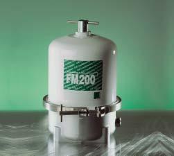 FM 200 Centrifuge Suitable for engine oil volumes between and 170 litres Dirt olding capacity of te rotor: 2 litres Oil capacity of te rotor: 2.3 litres Internal diameter of te oil feed pipe: min.