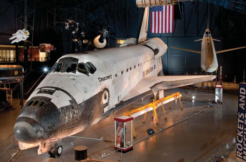 SP SHUTTL ISOVRY The longest-serving reusable spacecraft, iscovery flew 39 times from 1984 through 2011 spending altogether 365 days in space. ugust 30, 1984 PHOTO Y N.