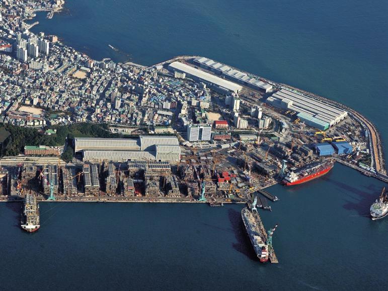 The drydock specializes in building large size offshore floating facilities including FPSO, FPU, semisubmersible and even large size FLNGs. It measures 90 m in length, m in width, and 3.