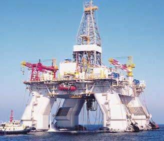 HHI executes a construction plan that allows semisubmersible rigs to be fabricated on ground at HHI s offshore fabrication yard instead of the traditional
