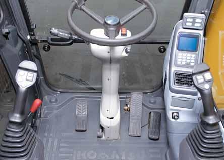 When used in conjunction with the selection switch on the control panel, full independent control of outriggers and