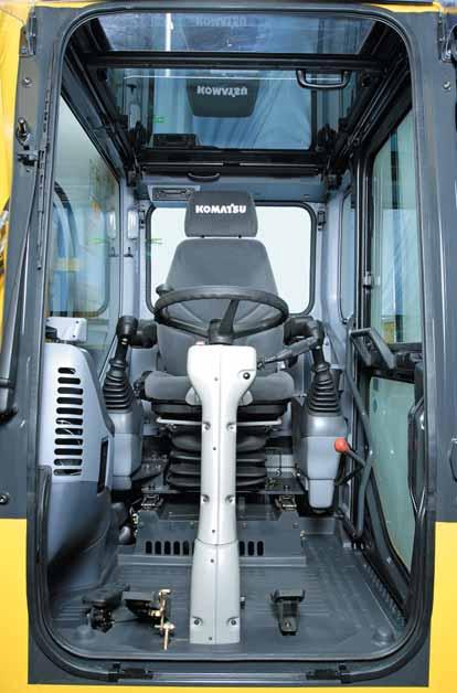 H YDRAULIC WHEELED EXCAVATOR WORKING ENVIRONMENT s cab interior is spacious and provides a comfortable