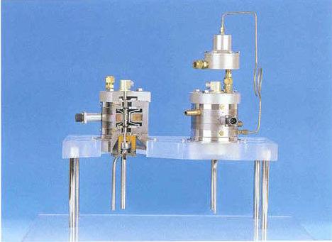Small expansion turbines are mainly used in the process of gas liquefying in small helium liquefiers.