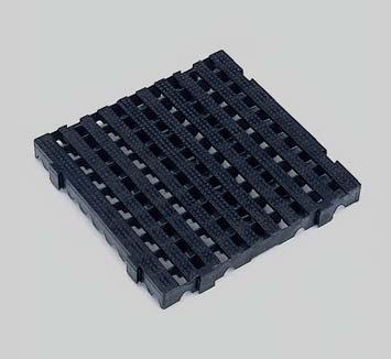 Ramp sections provide easy access for all handling equipment. SKU quantity: 0 Ref. 90 ramp for ref. 900 Dim.: L 500 X w 50 mm Dim.: L 9.7 X w 9.9 Wt: 0.85 kg/.9 lbs., Colour: brown, white.