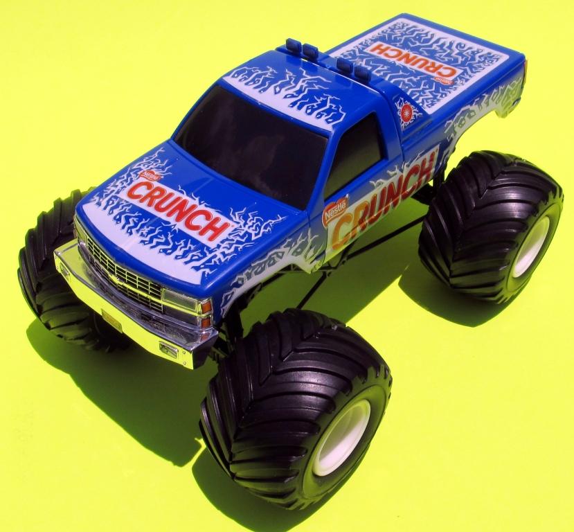 Right On Replicas, LLC Step-by-Step Review 20150730* Nestle Crunch Monster Truck 1:32 Scale AMT Model Kit #911 Review Nestlé Crunch is the name of a chocolate bar made of milk chocolate with crisped