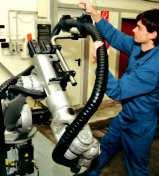 TRC triflex R Series TRC igus assembly service igus e-chainsystems On-location assembly by the igus specialist team We maximize your robot application s service life Robot applications are very