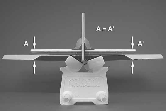 7. View the stabilizer standing approximately 6' [2.5m] behind the airplane. Make sure the horizontal stabilizer and the wing are aligned.