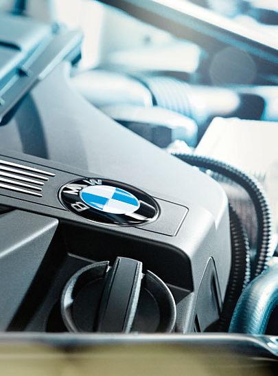This innovation package a milestone of the BMW EfficientDynamics strategy combines advanced injection systems and fully variable output control with innovative turbocharger technology for maximum