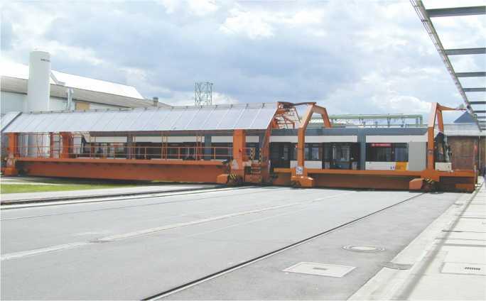 Traversers Tandem traverser, Bombardier, Bautzen, Germany Length of basic platform: 22 m During transport of long vehicles the "tandem" is coupled