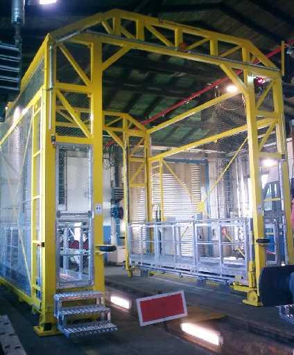 Working platforms Slidable roof access platform DB Regio AG Rostock, Germany Dimensions: 4.