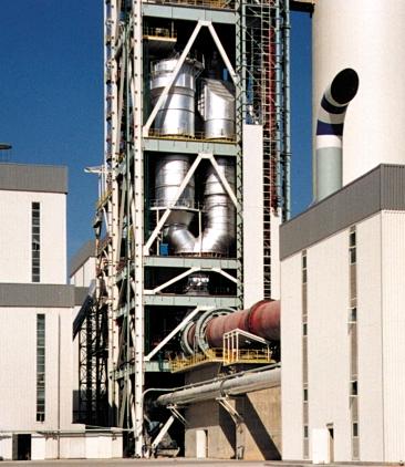 multi-channel vertical burner located in the roof of the DDC under high temperature conditions to minimize fuel NOx.