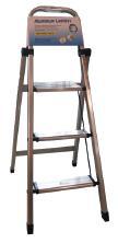 security Double angle bracing on bottom steps Full U channeled serrated steps Steps A (m) B (m) C (m) KW0103703 Step Ladder
