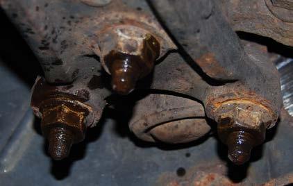 These two parts may be stuck together due to rust and corrosion, you may need to use a prybar to