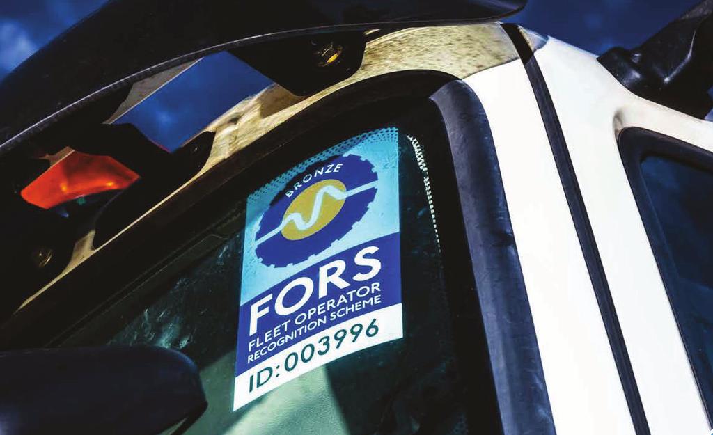 AN AID TO INCREASING FLEET COMPLIANCE MORE THAN 210,000 VEHICLES FROM 2,400 COMPANIES ARE NOW FORS ACCREDITED With FORS accreditation becoming a recognised quality level for fleet operators, DAF
