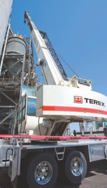 Going from one job to another throughout the day is easy Terex truck cranes can quickly reach highway speeds of more than 65 mph enabling you to take on more jobs.