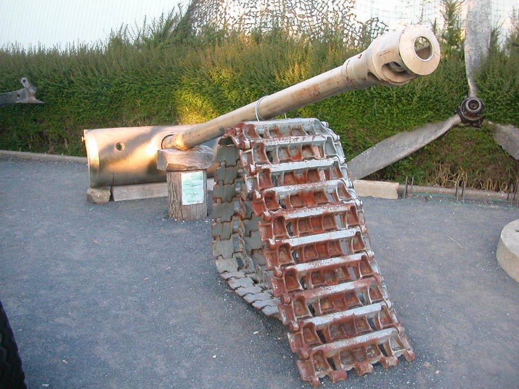Pierre-Olivier Buan, June 2004 Panther 75mm gun and